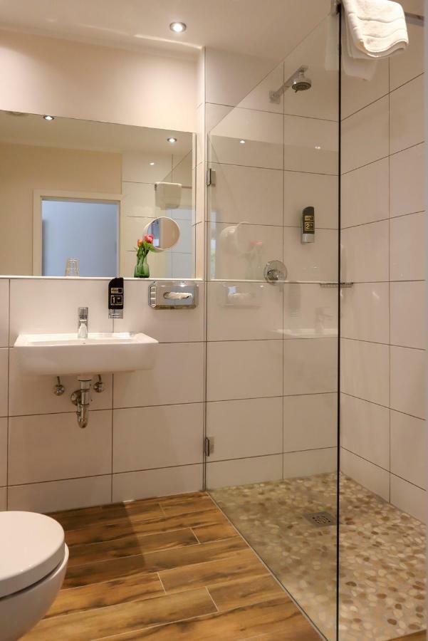 Hotel Gut Moschenhof Düsseldorf Zewnętrze zdjęcie