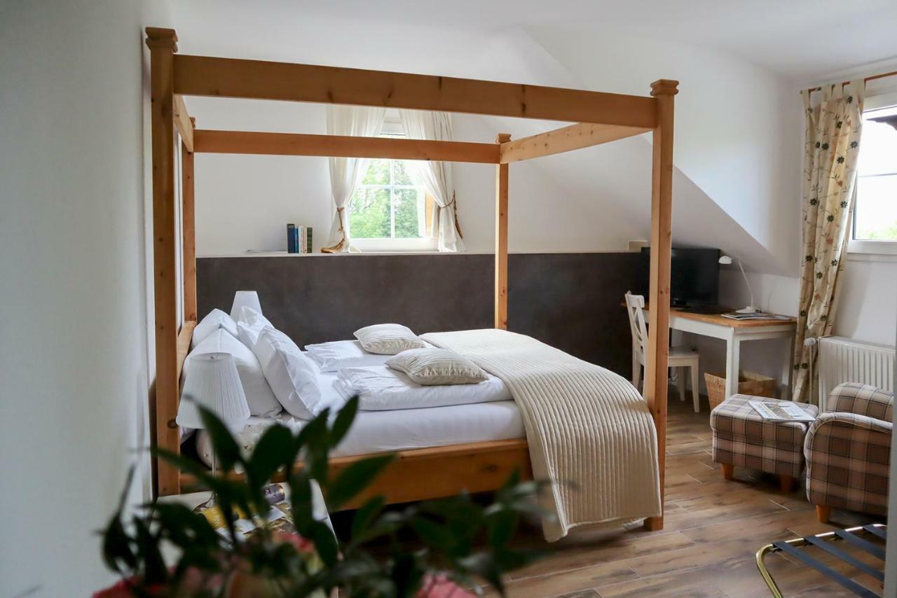 Hotel Gut Moschenhof Düsseldorf Zewnętrze zdjęcie