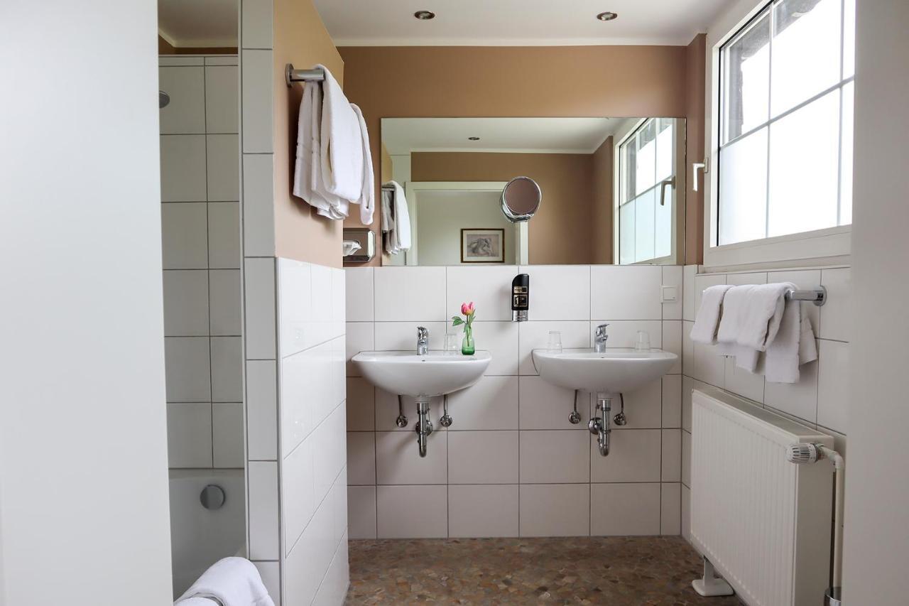 Hotel Gut Moschenhof Düsseldorf Zewnętrze zdjęcie